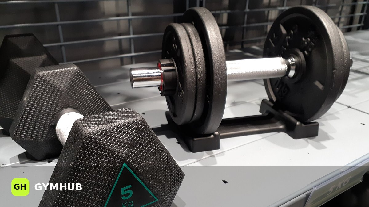 Il Kettlebell Swing: Tecnica corretta, errori comuni e chi è adatto